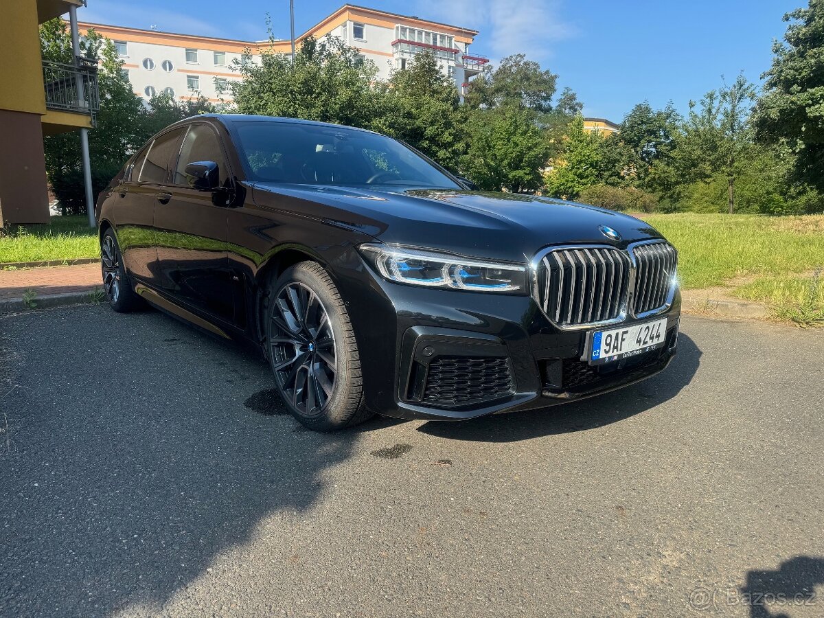 BMW 730d M-Paket xDrive I.majitel CZ rok 2022 záruka 5/2025