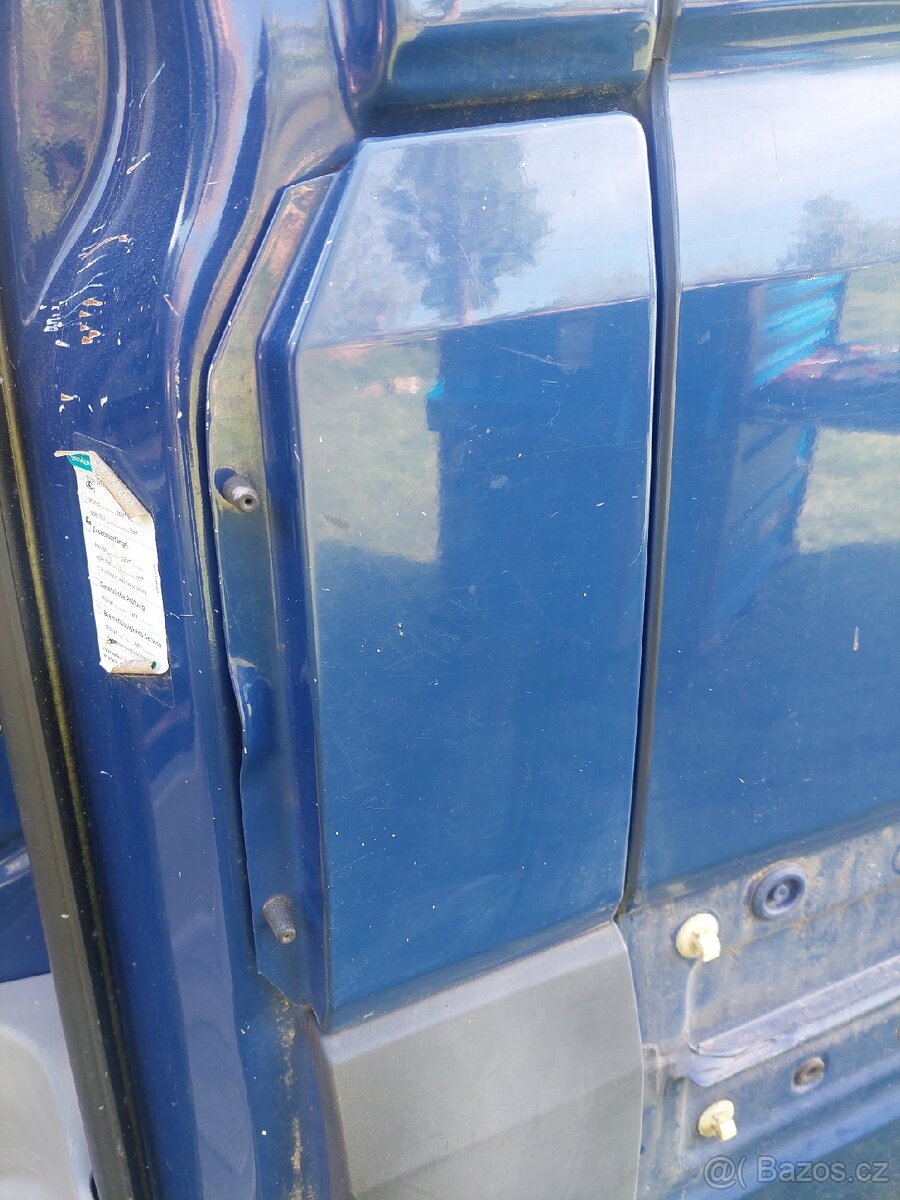 Dvířka nádrže crafter sprinter