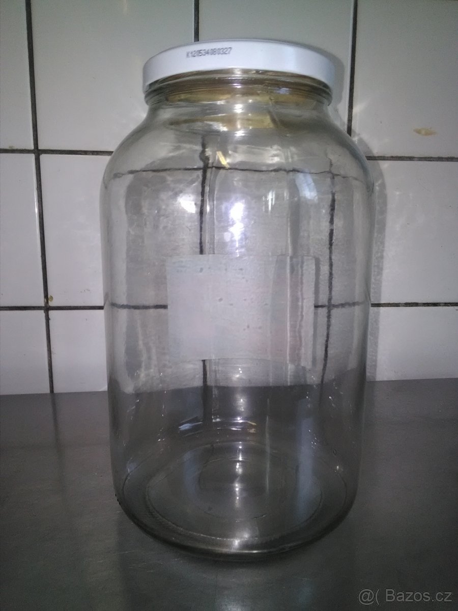 VELKÁ ZAVAŘOVACÍ SKLENICE 4L