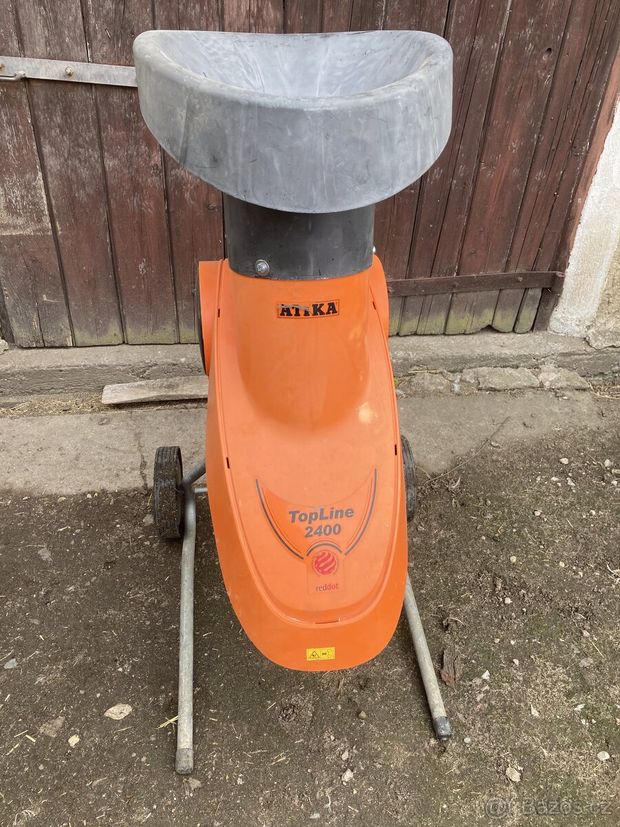 Štěpkovačka Atika