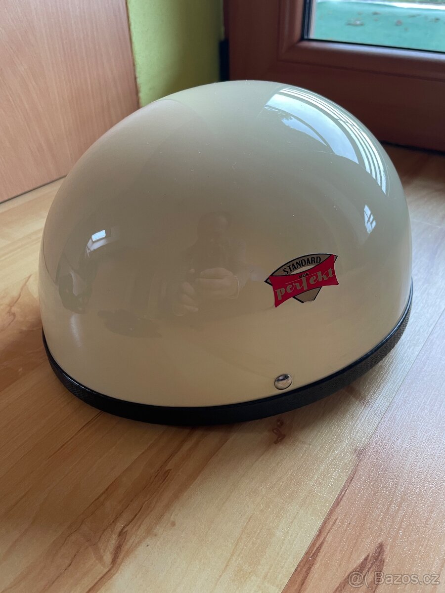 Nova retro “ kokos” přilba velikost M