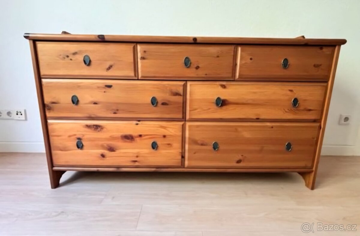 KOMODA IKEA LEKSVIK