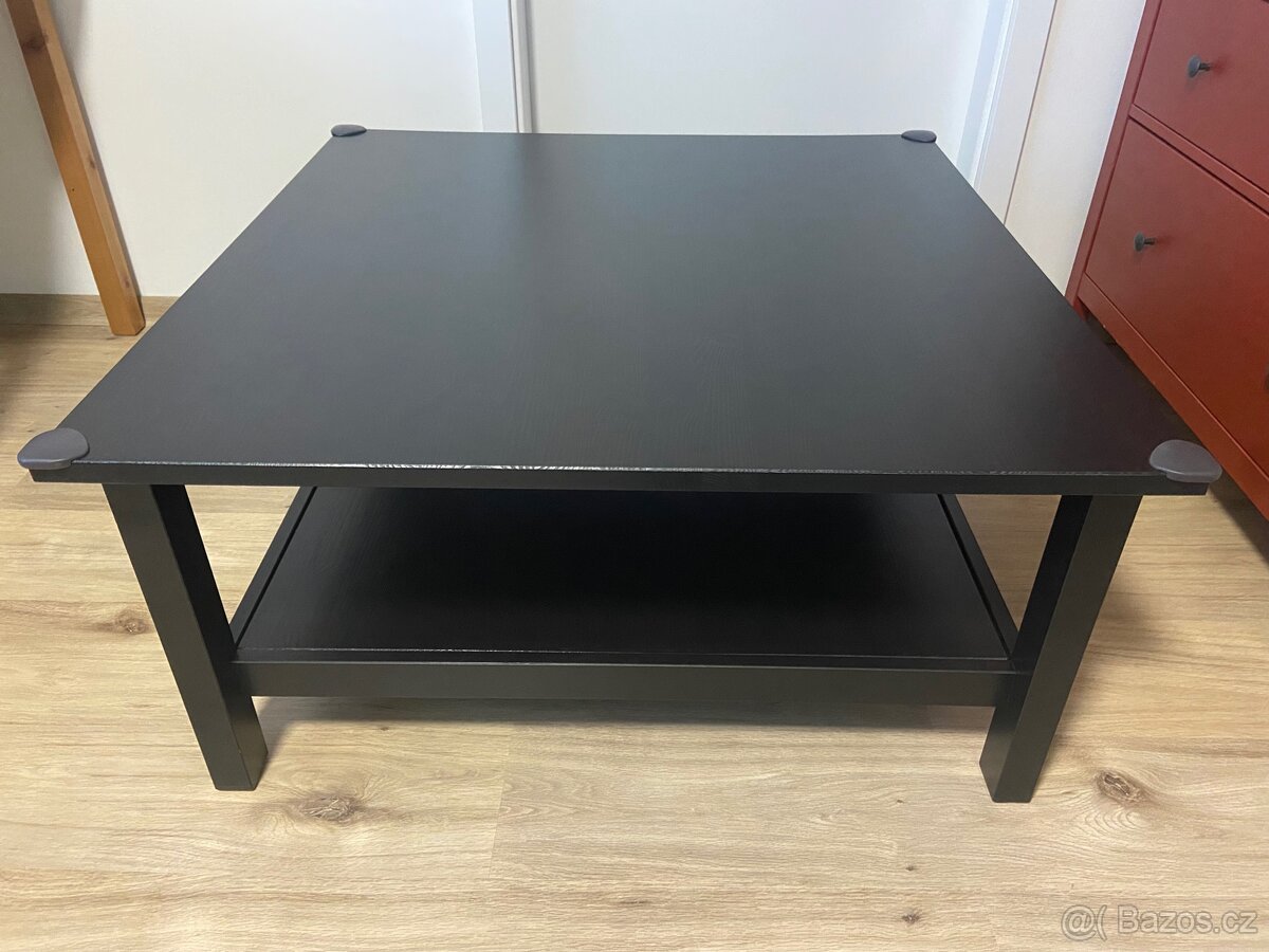 Hemnes konferenční stolek