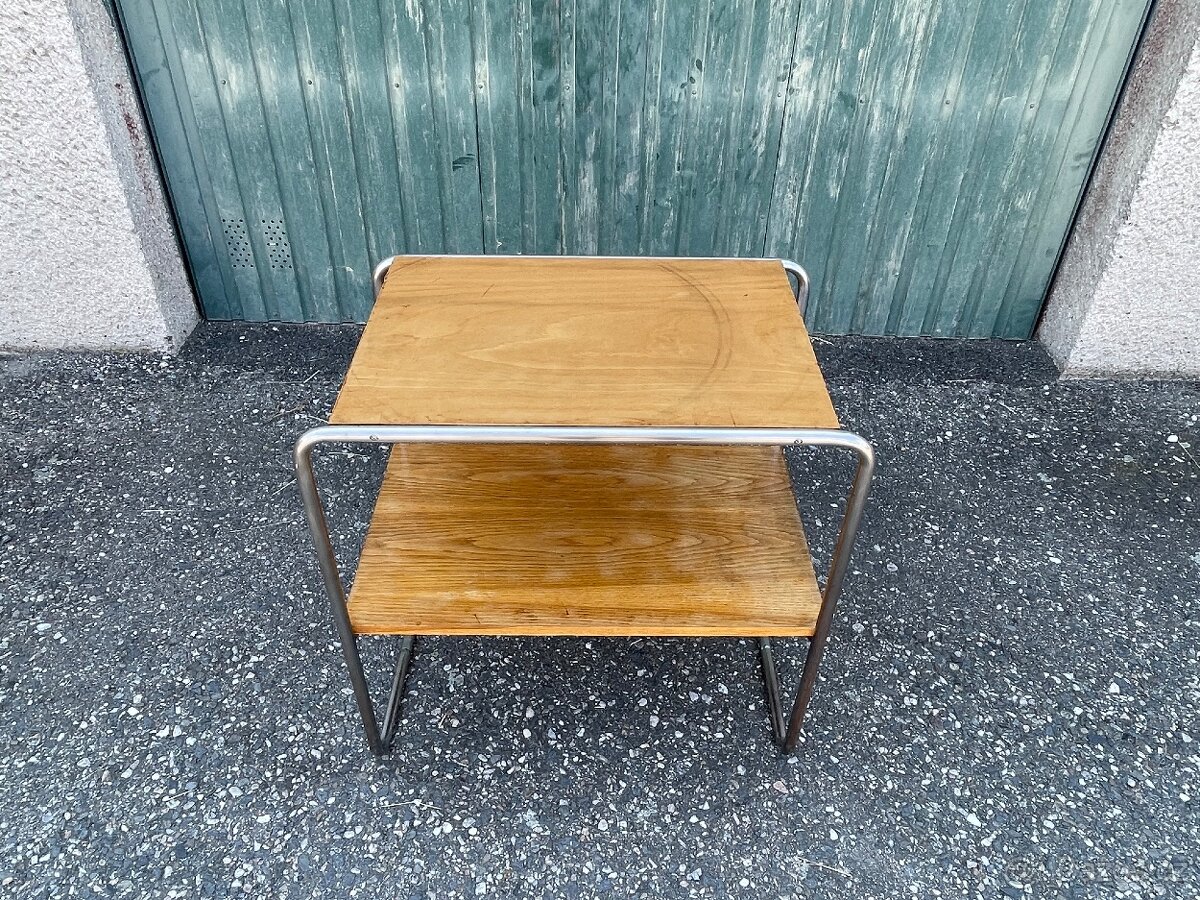 Stůl Marcel Breuer