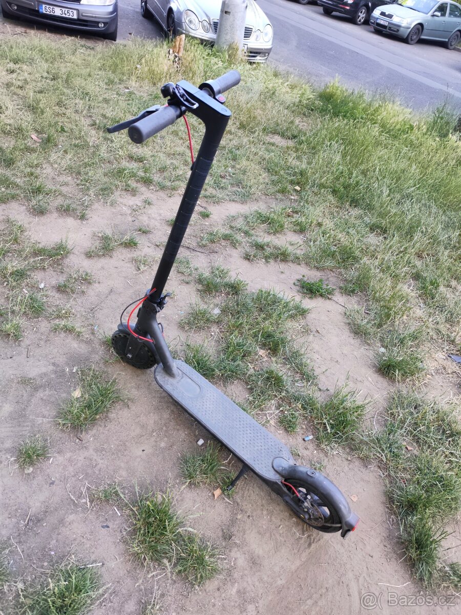 Elektrokoloběžka Xiaomi Scooter Pro 2