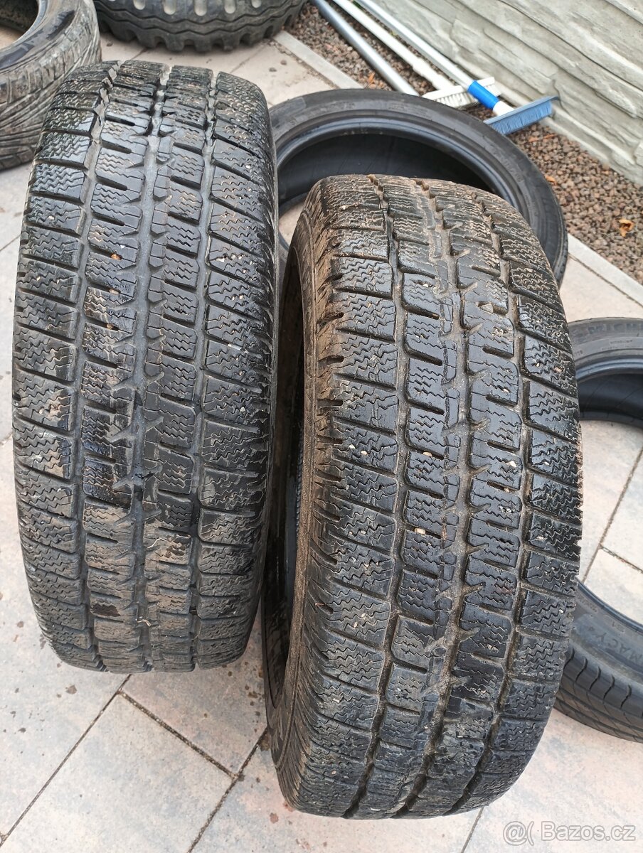 215/70-15C zimní pneu Matador 2ks