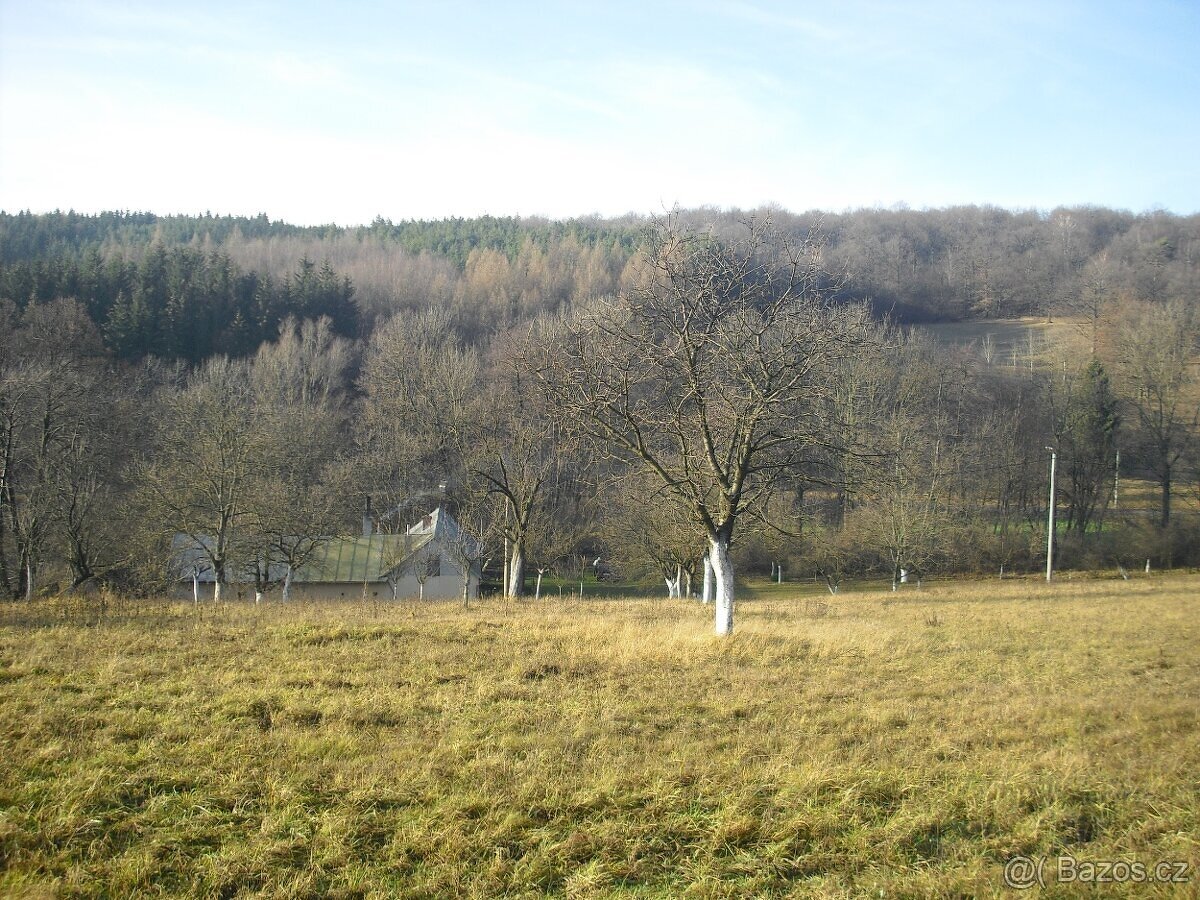 Prodej zemědělské usedlosti 305 m², pozemek 21 000 m²