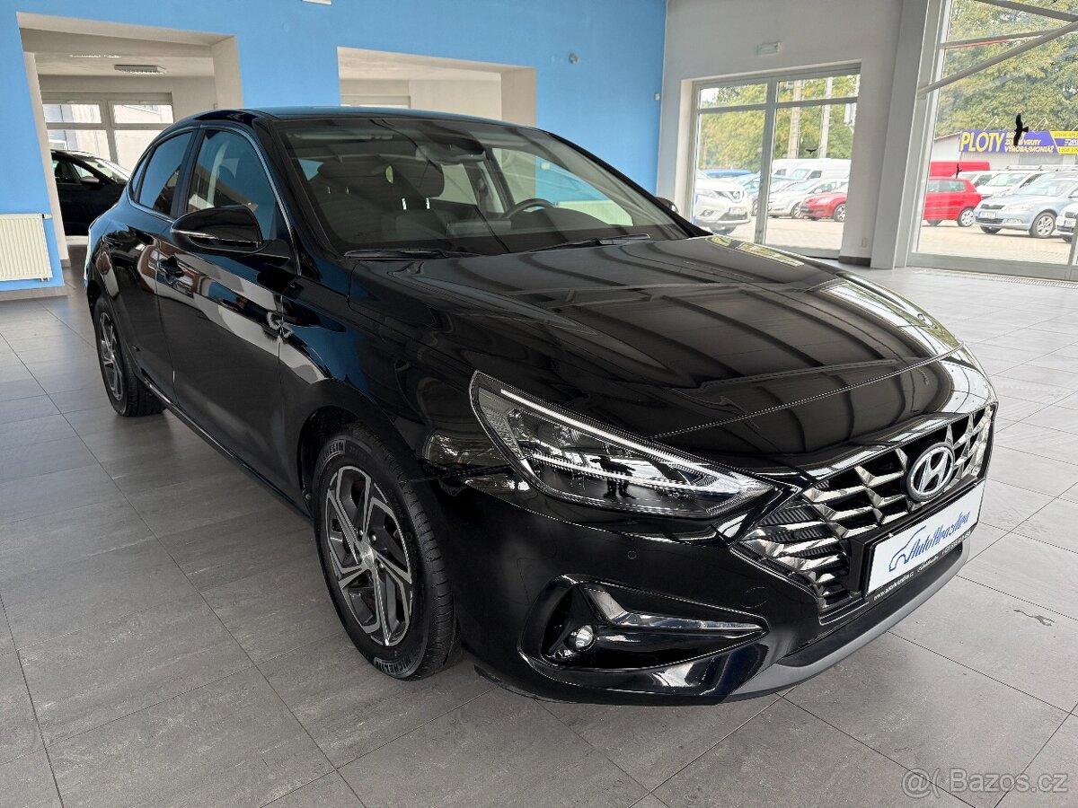 Hyundai i30 1,0 SMART,FASTBACK,AUTOMAT