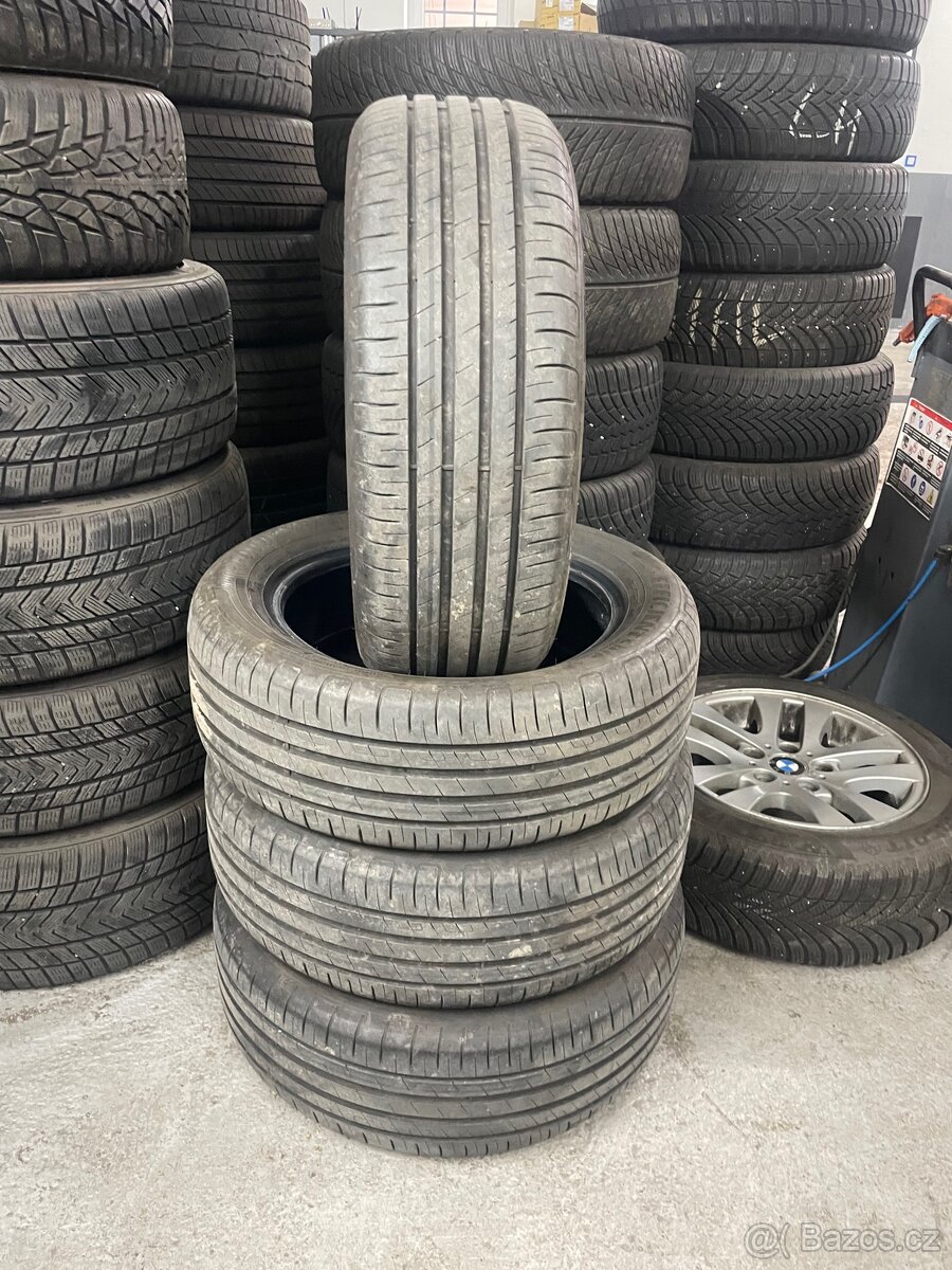 Letni pneu 215 55 17 goodyear