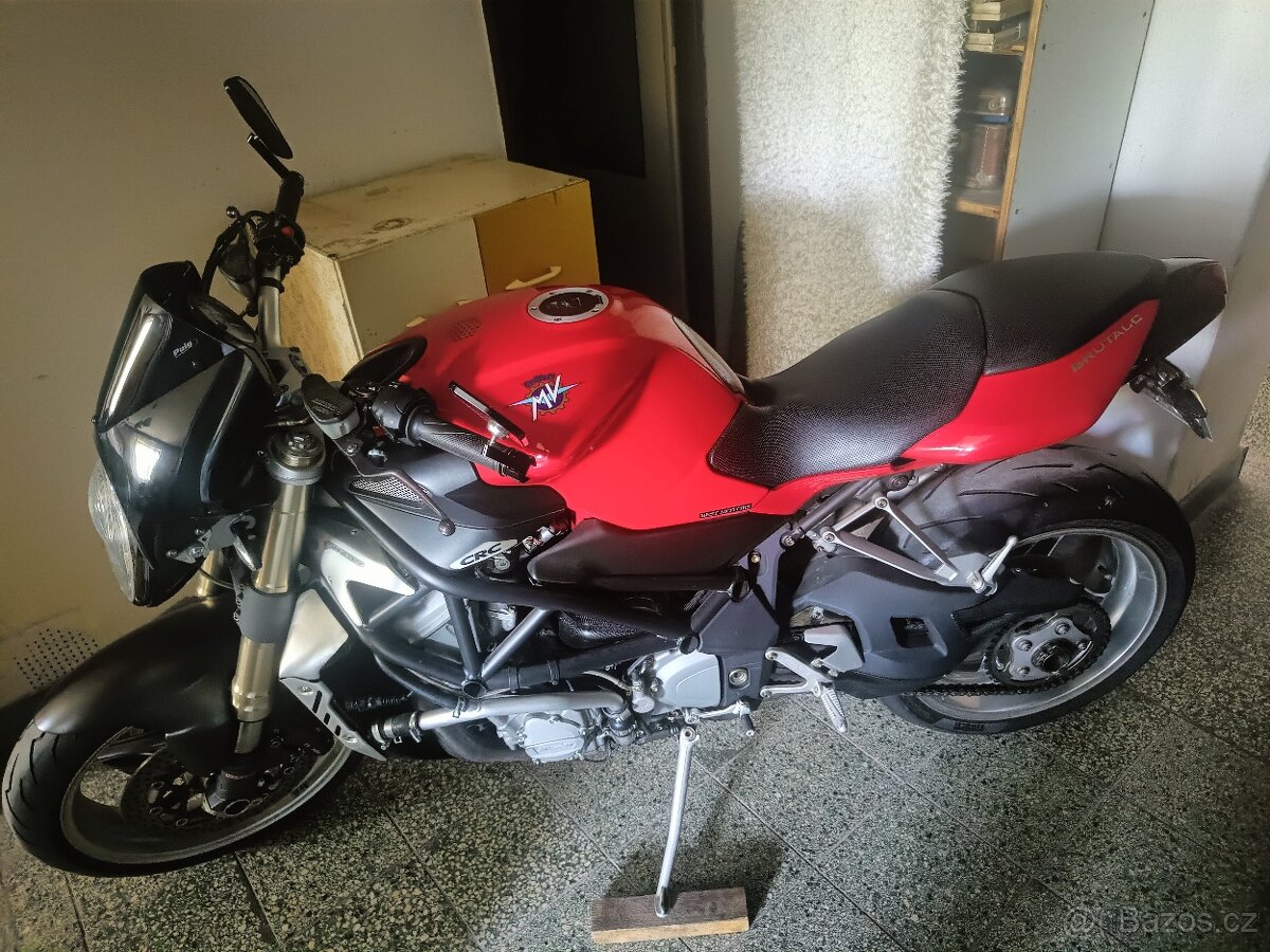 MV Agusta Brutale 750S