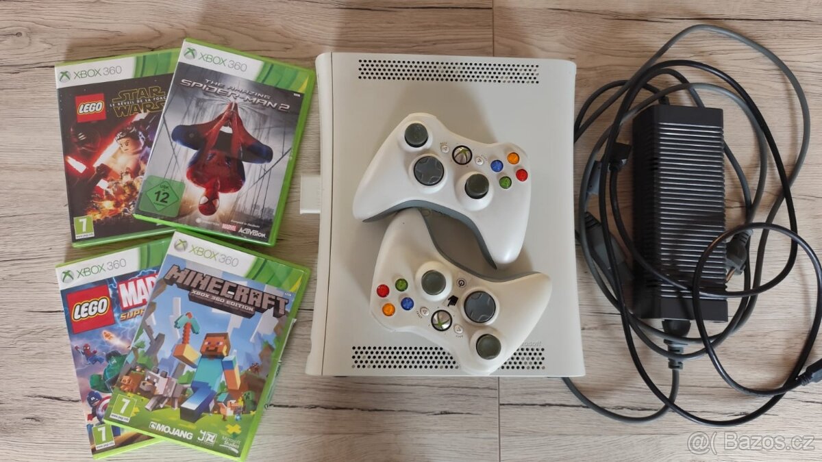 Xbox 360 + 2 ovladače + 4 hry