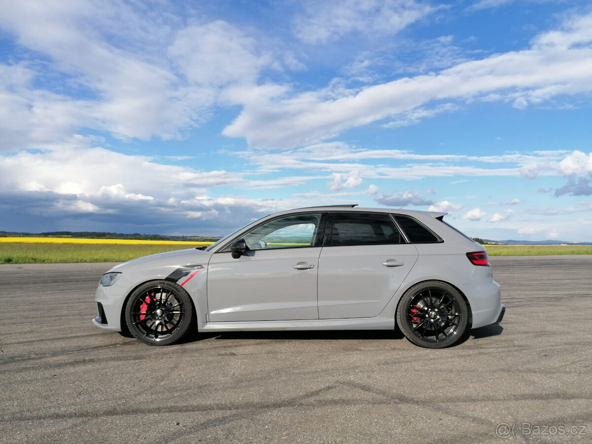 Audi RS3 8V 2.5 TFSI - APR - nardo gray - 475 HP