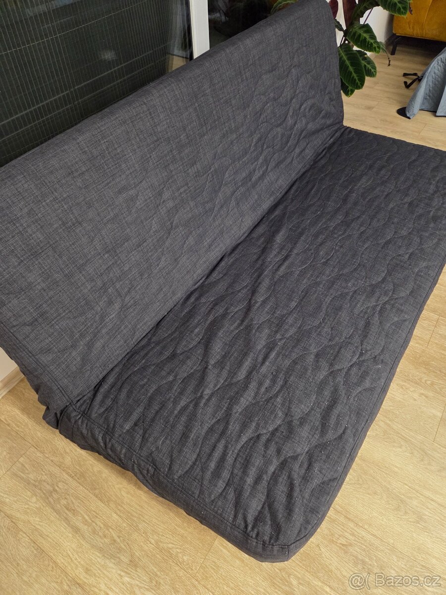 Rozkládací sedačka/postel