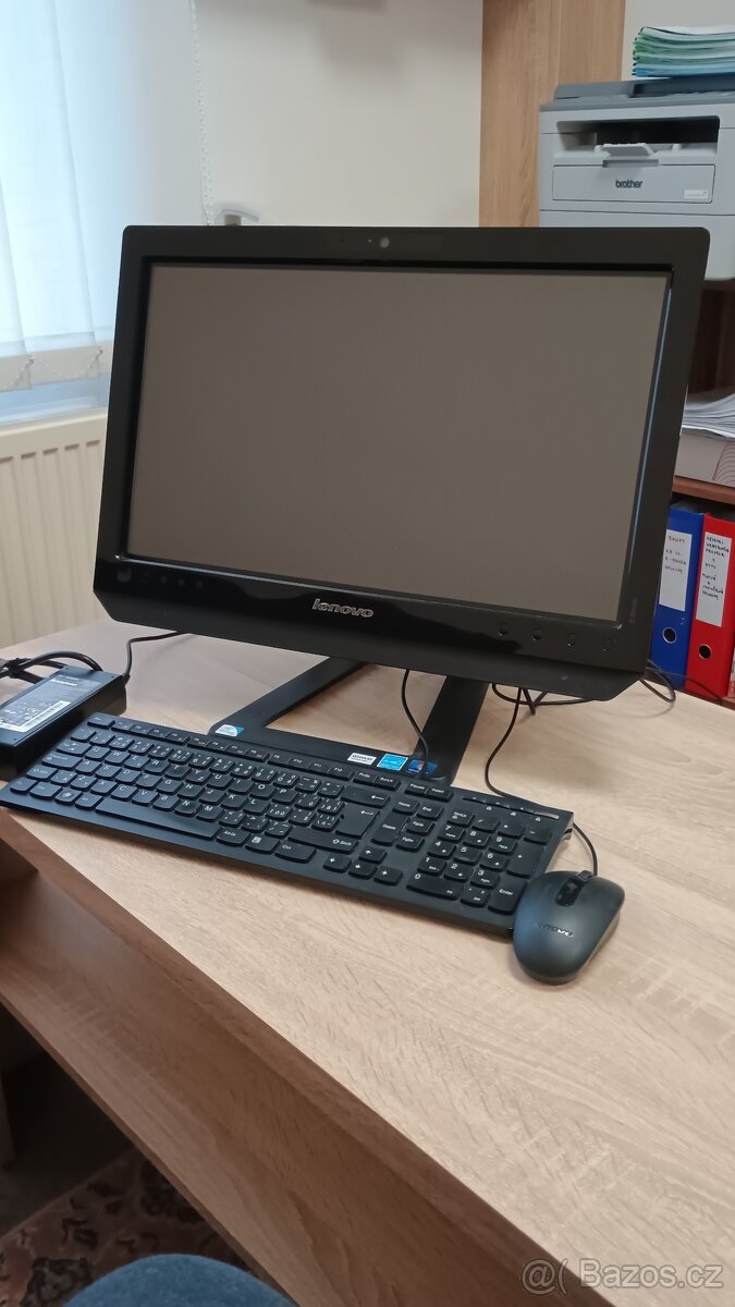 Prodám zánovní PC Lenovo IdeaCentre plně funkční,