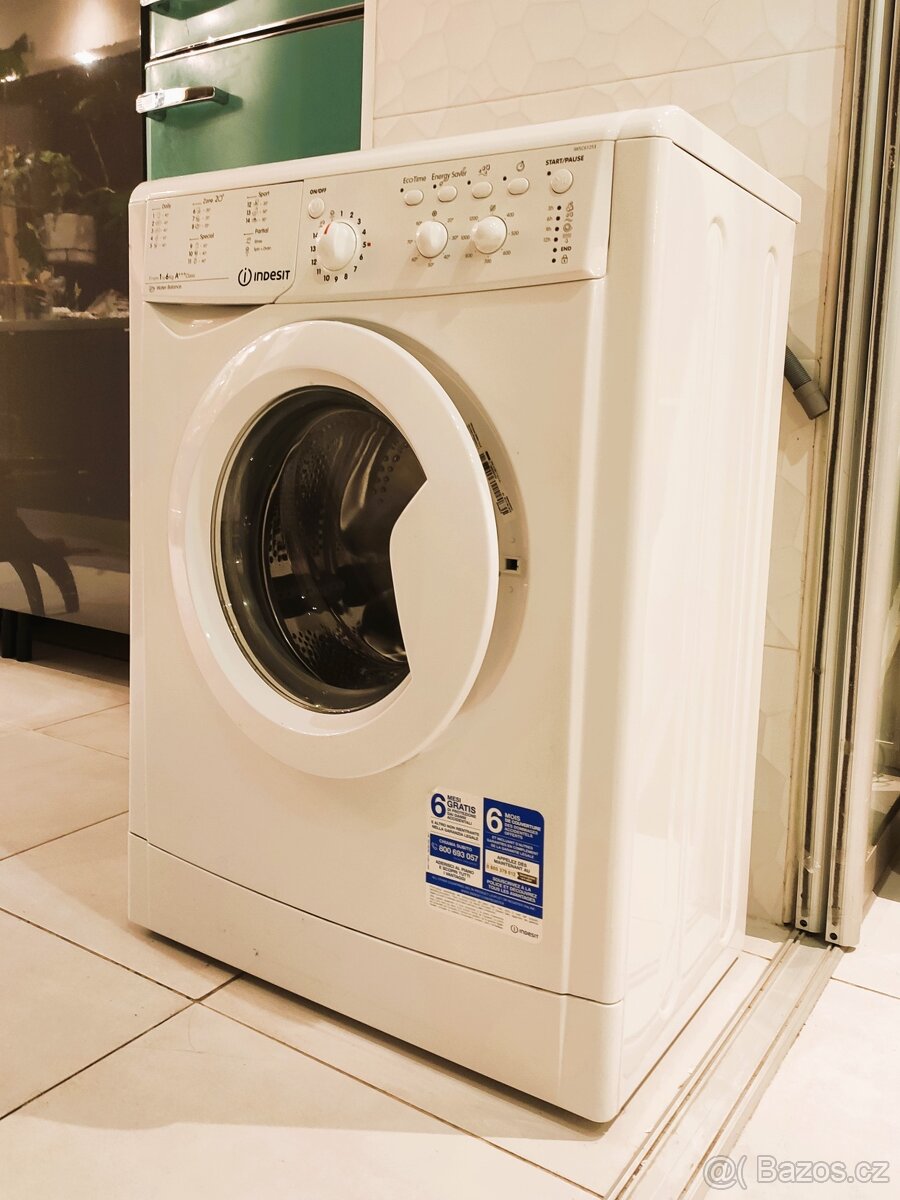 Pračka INDESIT IWSC61253 A+++