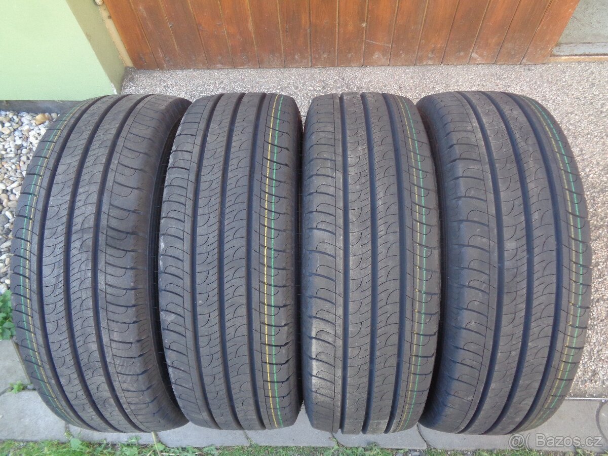 Letní pneu 215/65/16C Goodyear - NOVÉ