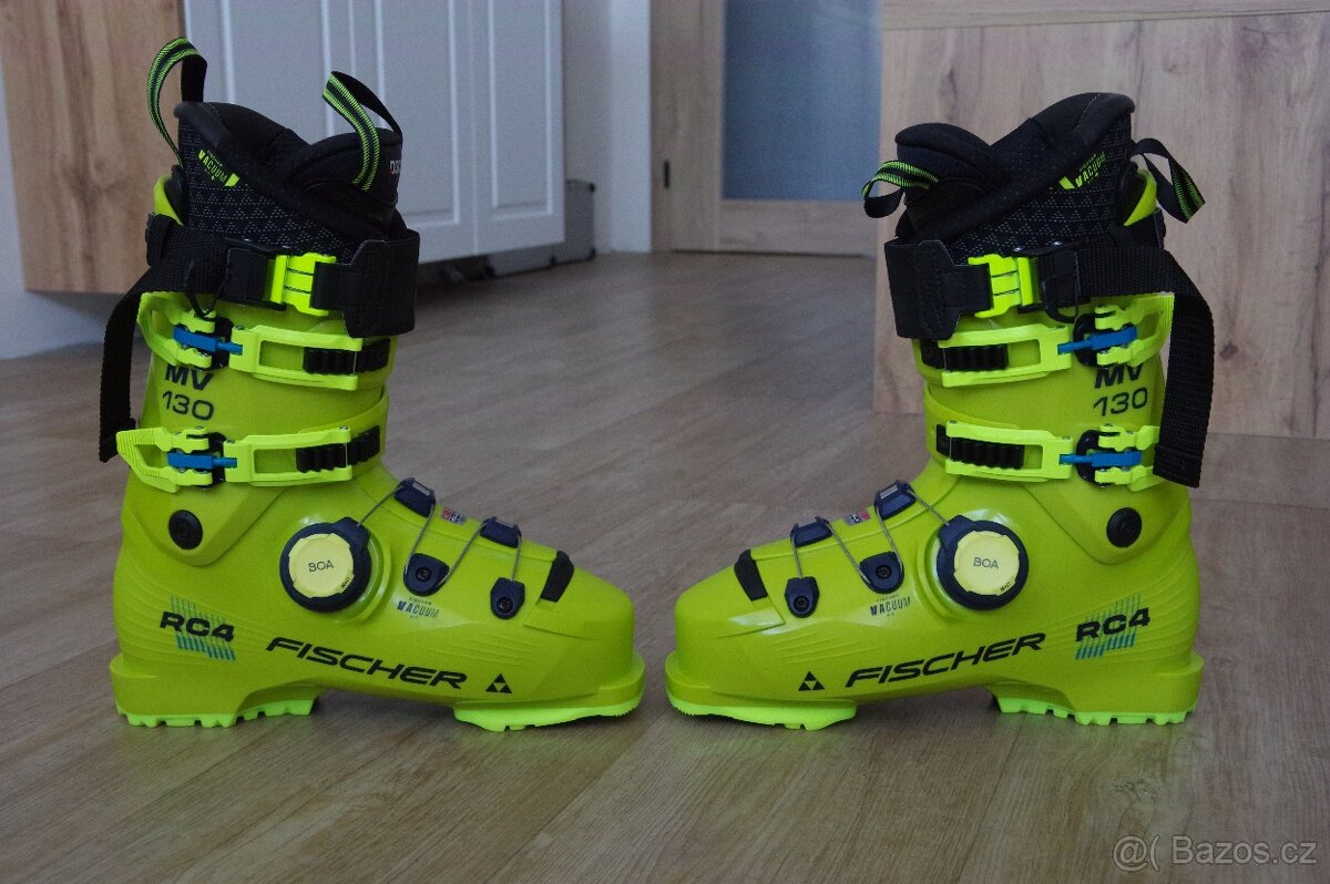 LYŽÁKY FISCHER RC4