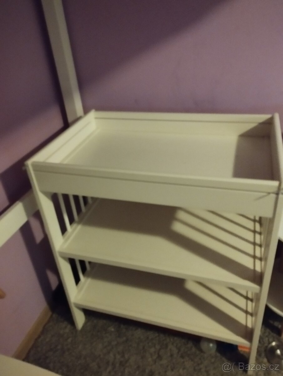 Prodám přebalovací pult