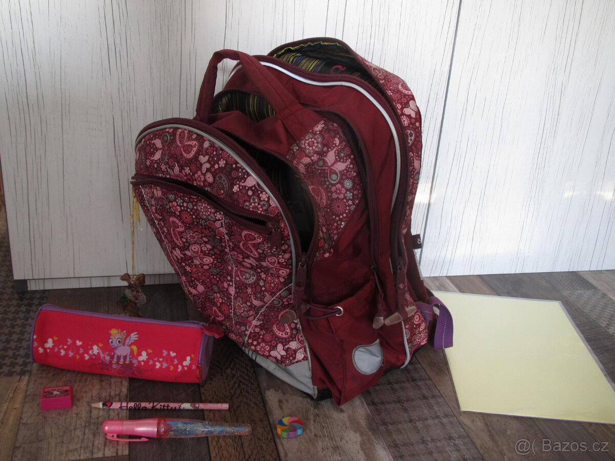 aktovka Topgal + penál a školní potřeby