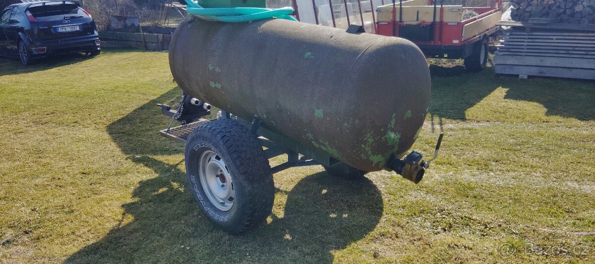 Fekál domácí výroby