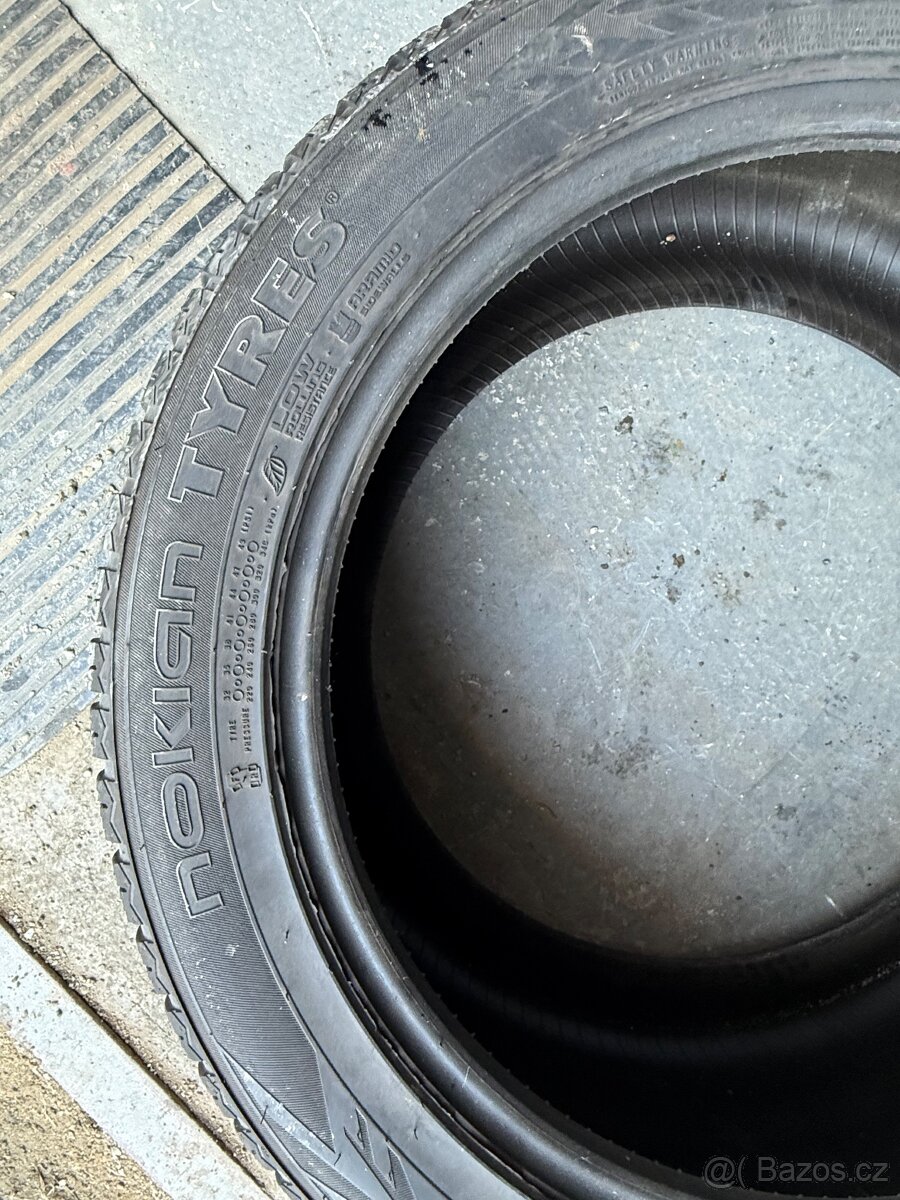 zimní pneu NOKIAN 275/45/R20