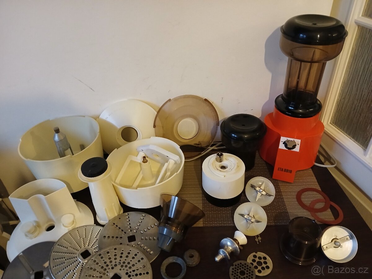 MIXER ETA 0010+VELKE PRISLUSENSTVI