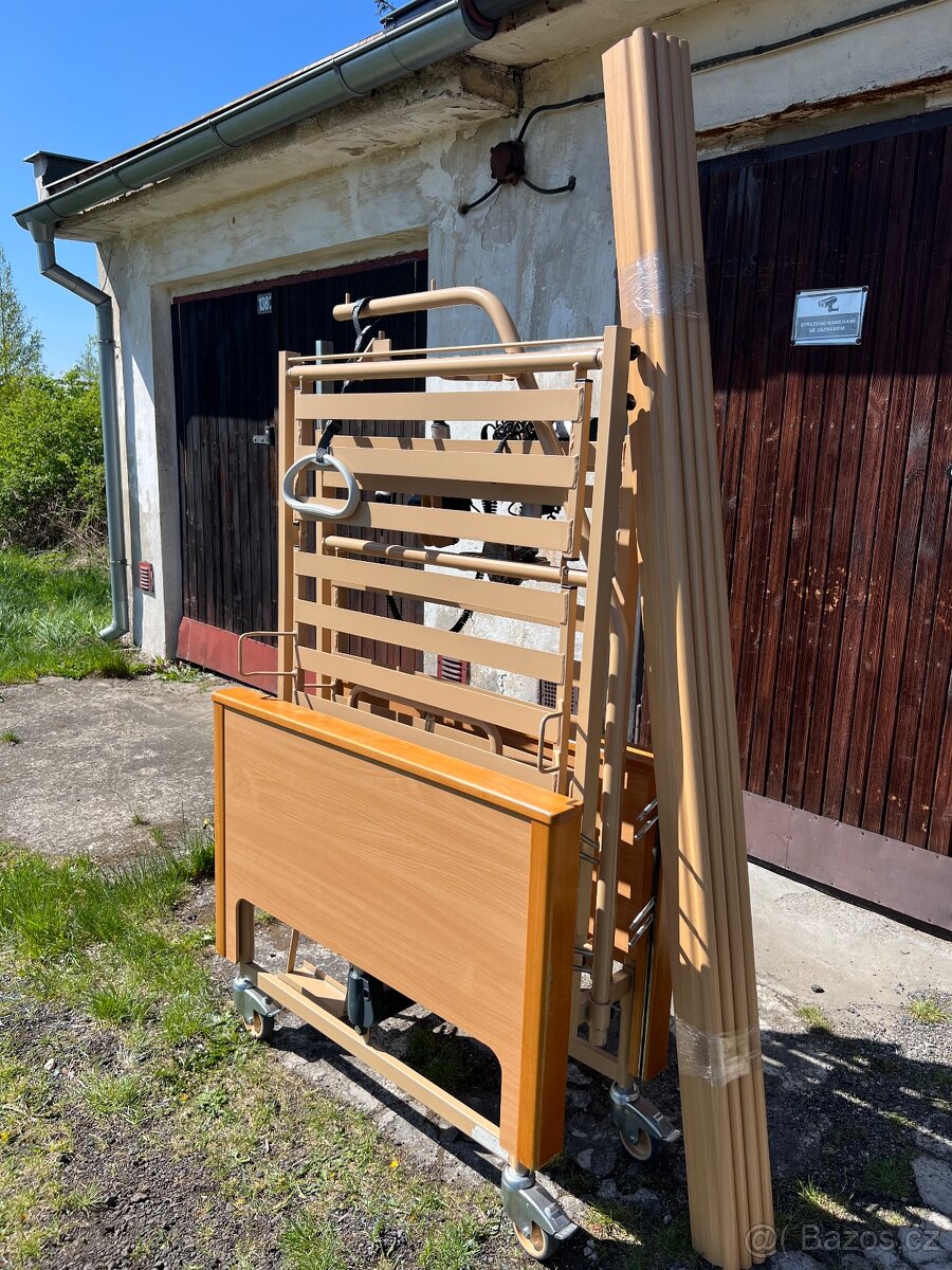 Elektrické zdravotní lůžko  (PŘIVEZU)