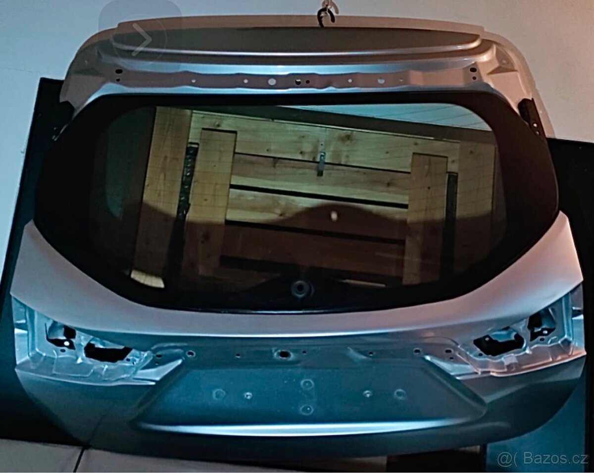 Páté dveře Nissan Qashqai/J11