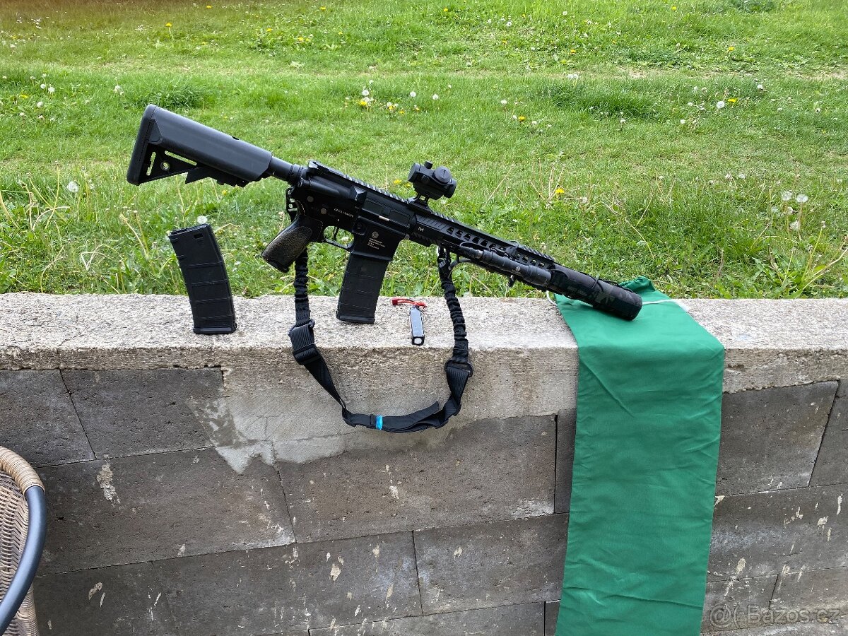 Airsoft zbran-(AR15 MLOK MEDIUM 10’’ ALPHA)
