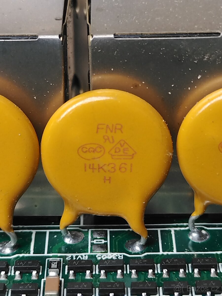 Varistor termistor