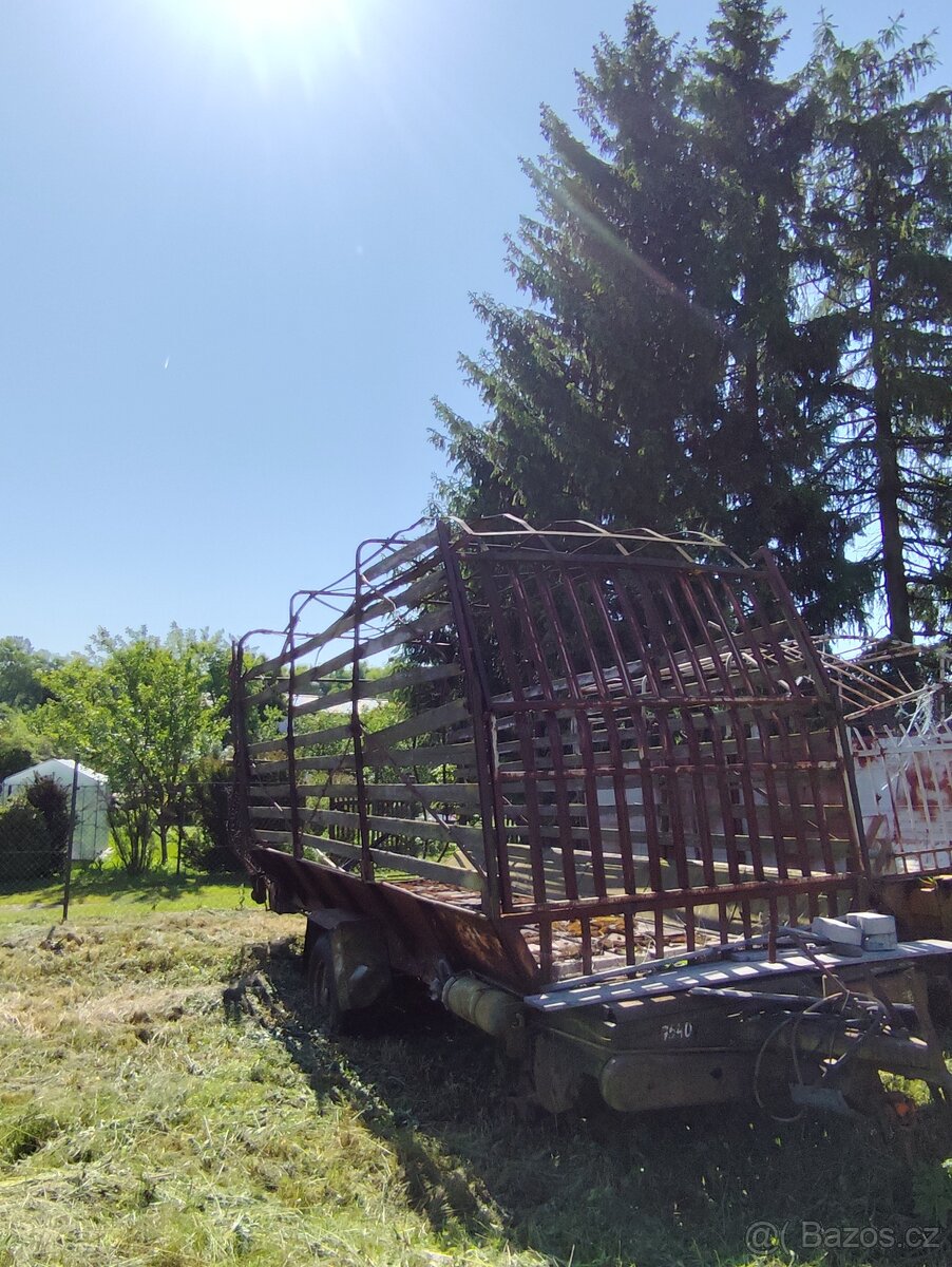 Sběrací vůz