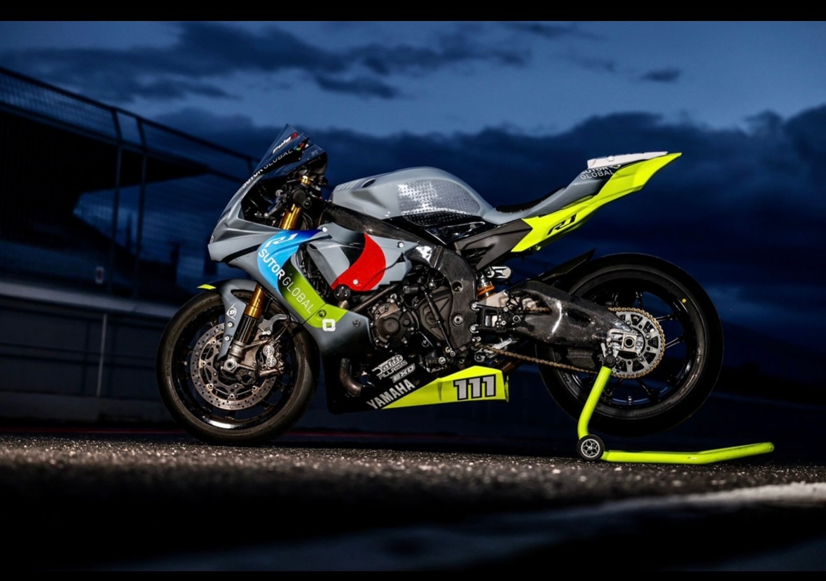 Yamaha R1M