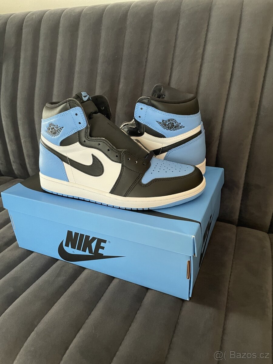 Nike Air Jordan 1 high university blue