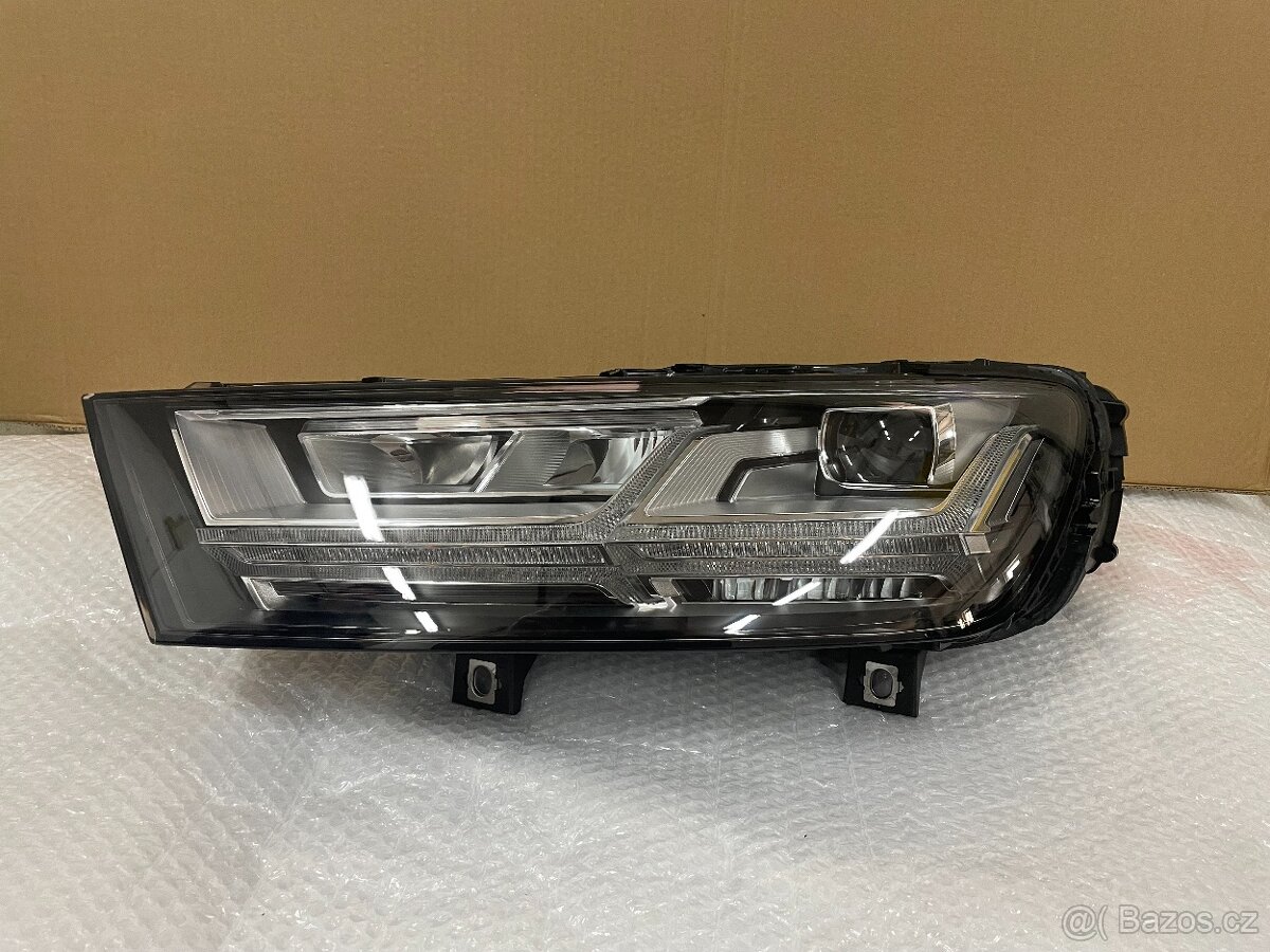 světlomet levý - full LED AUDI Q7 4M0941033