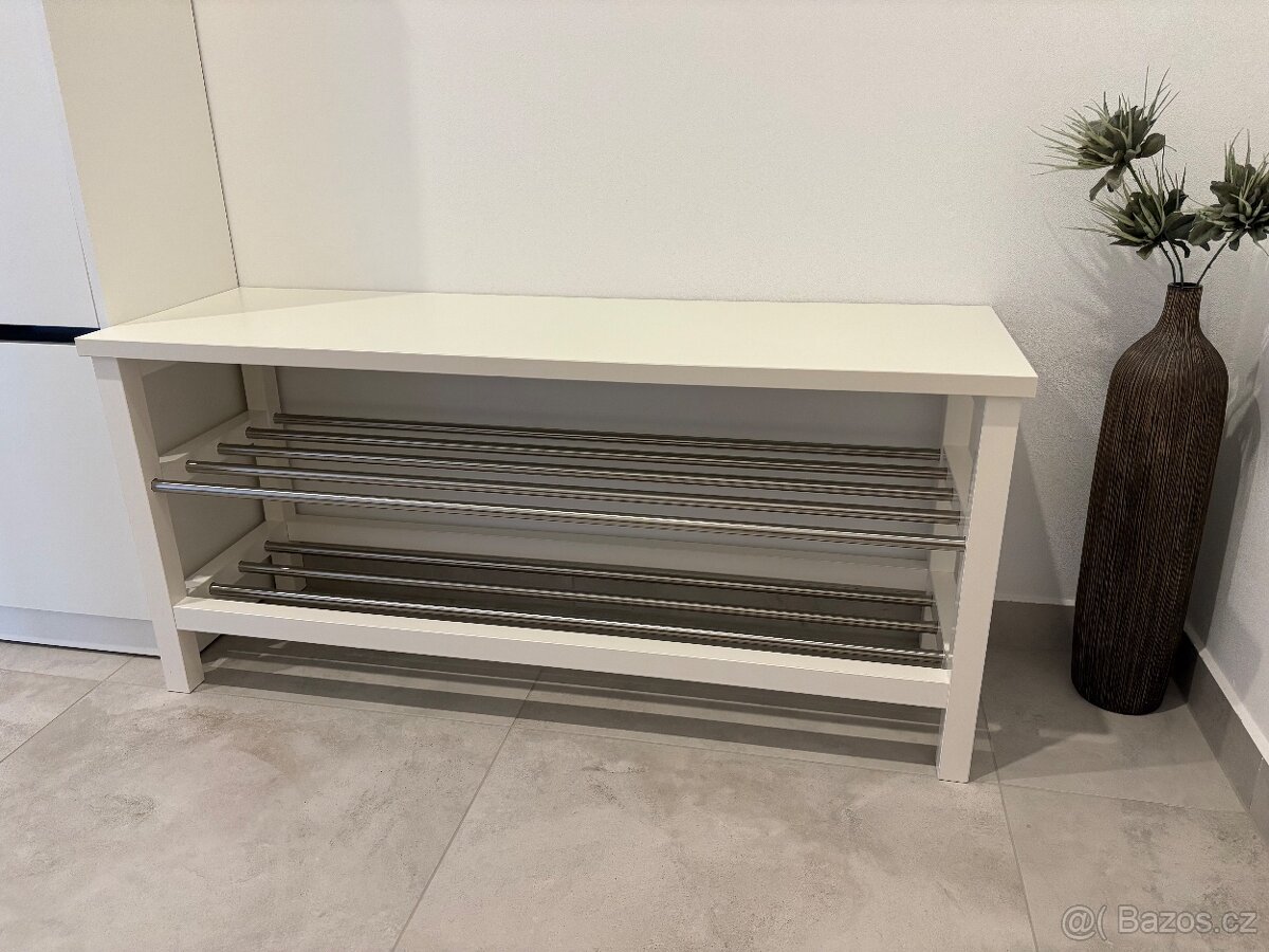 Lavice s botníkem Ikea