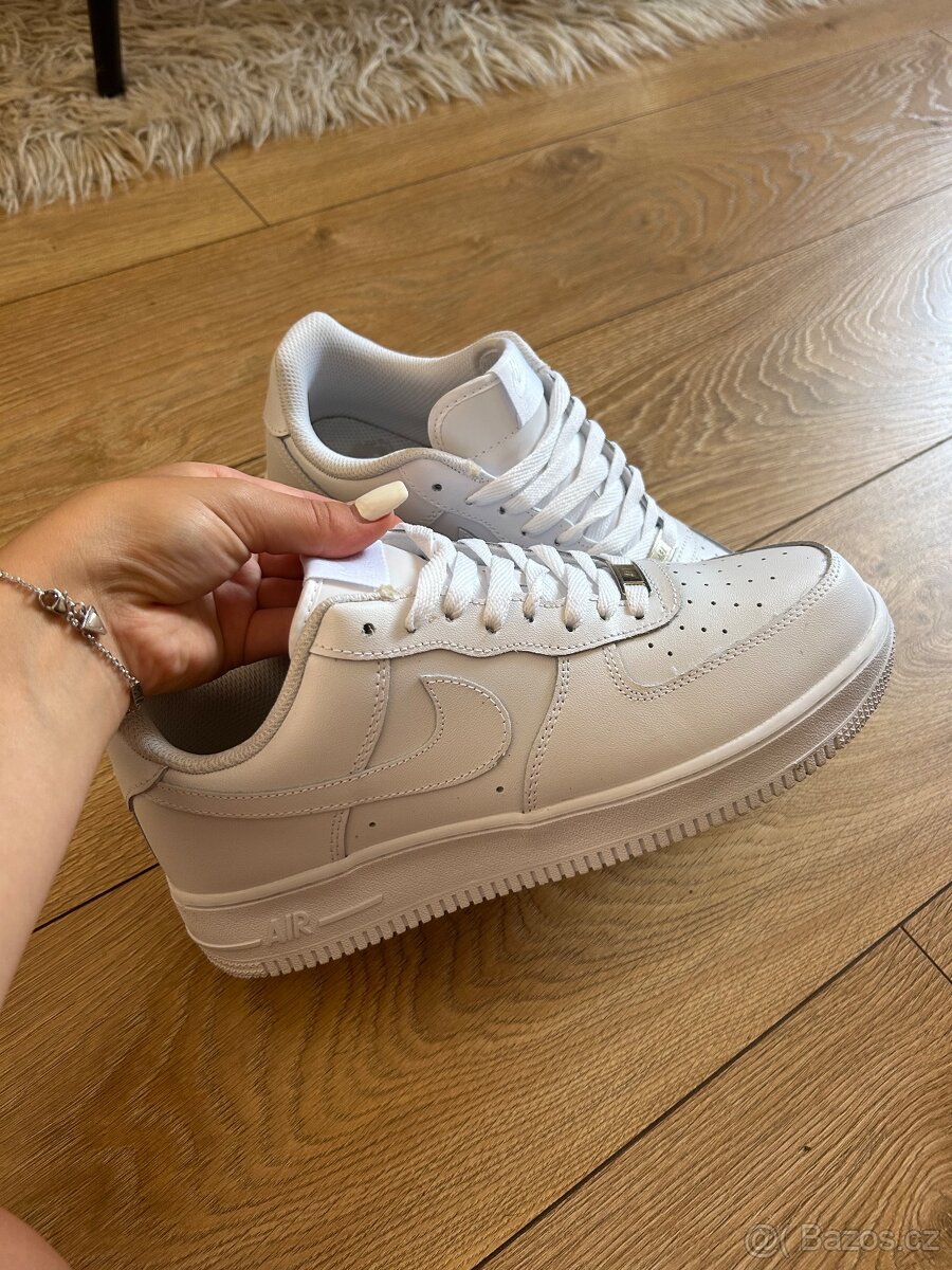 Nike air force - bílé