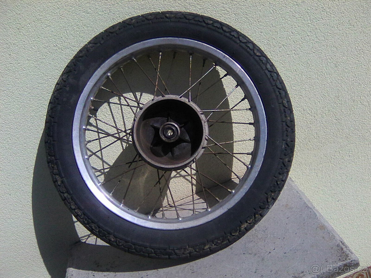 čz 250/350 471/472- duralové kolo,kryt řetězu,nádrž,blatníky