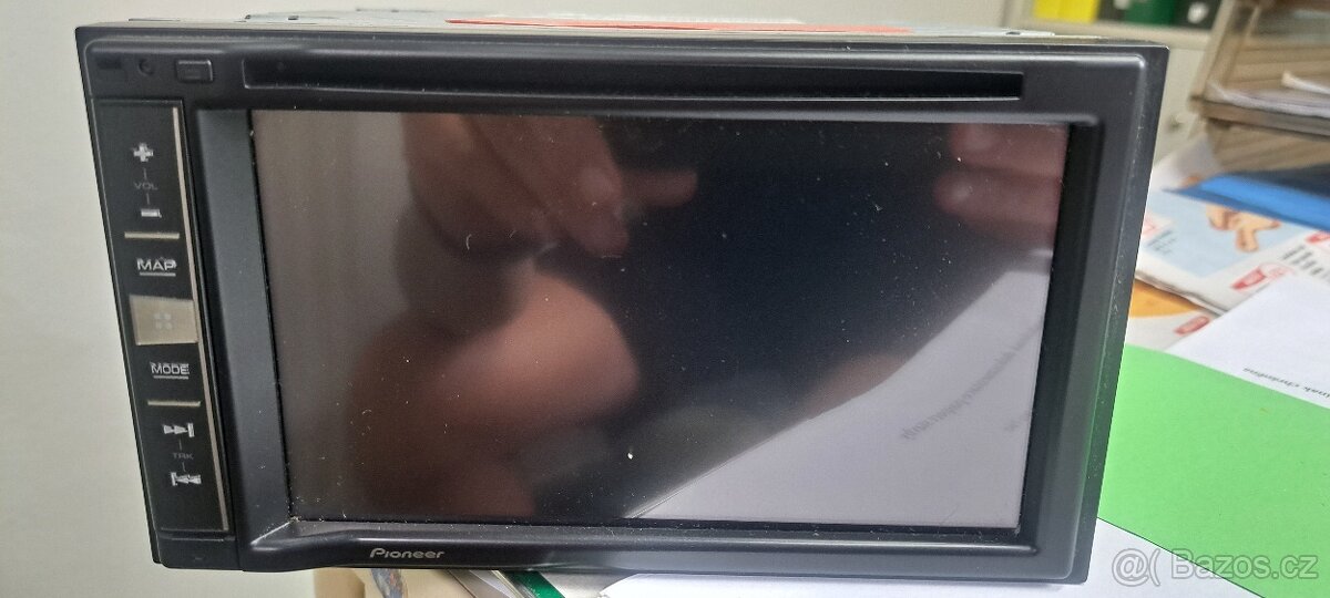 Prodám autorádio Pioneer F9880BT-C