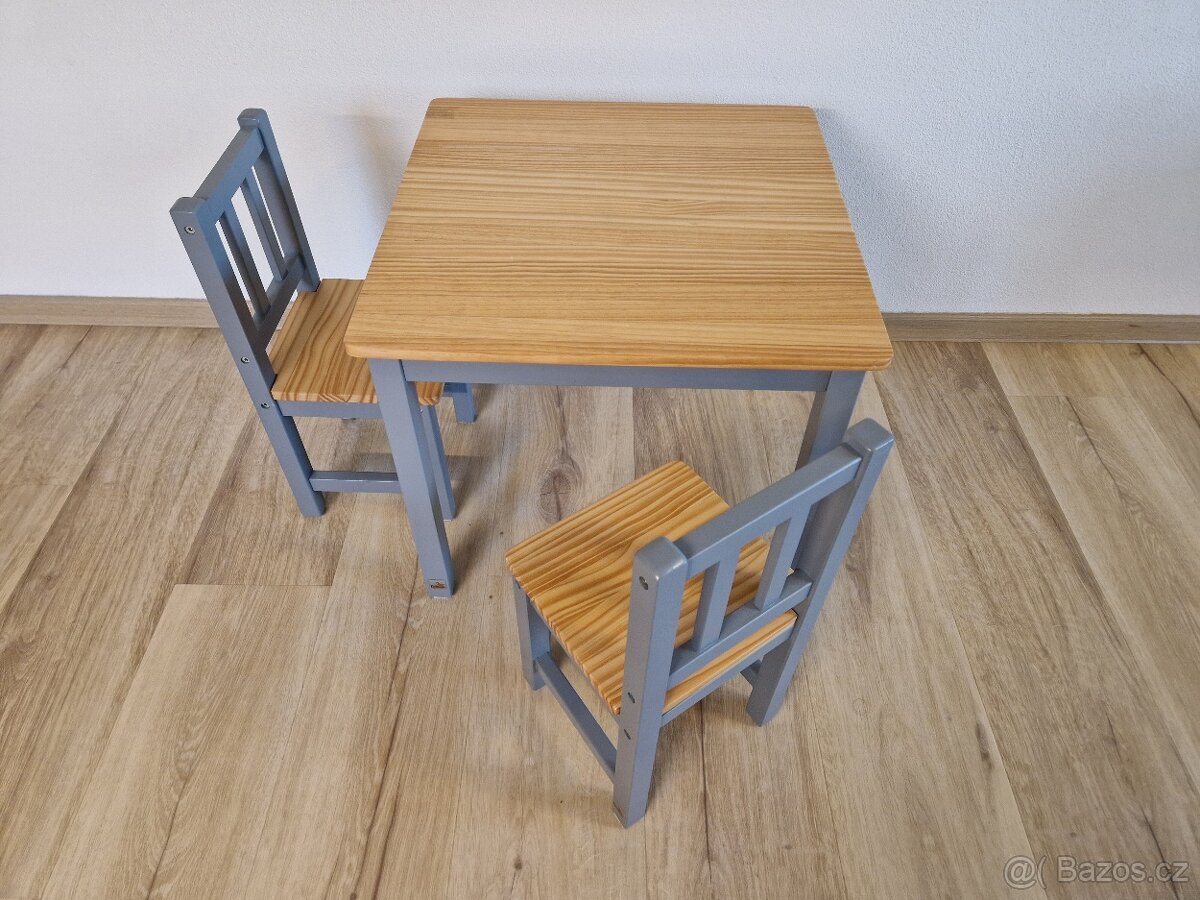 Stoleček/Židličky pro děti
