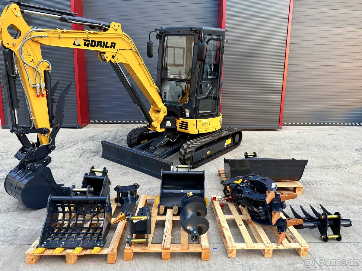 MINIBAGR G40S I PRO CAB najeto 5MTH 4T