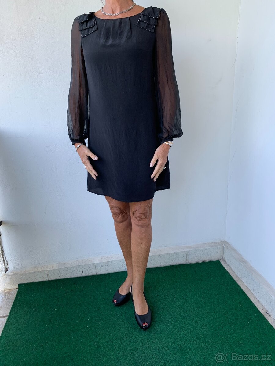černé dražší značkové hedvíbné šaty - vel. 38