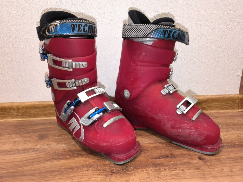 Lyžařské boty 25 (39)