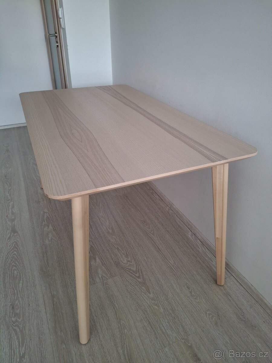 Jídelní stůl NOVÝ IKEA LISABO 140 x 78