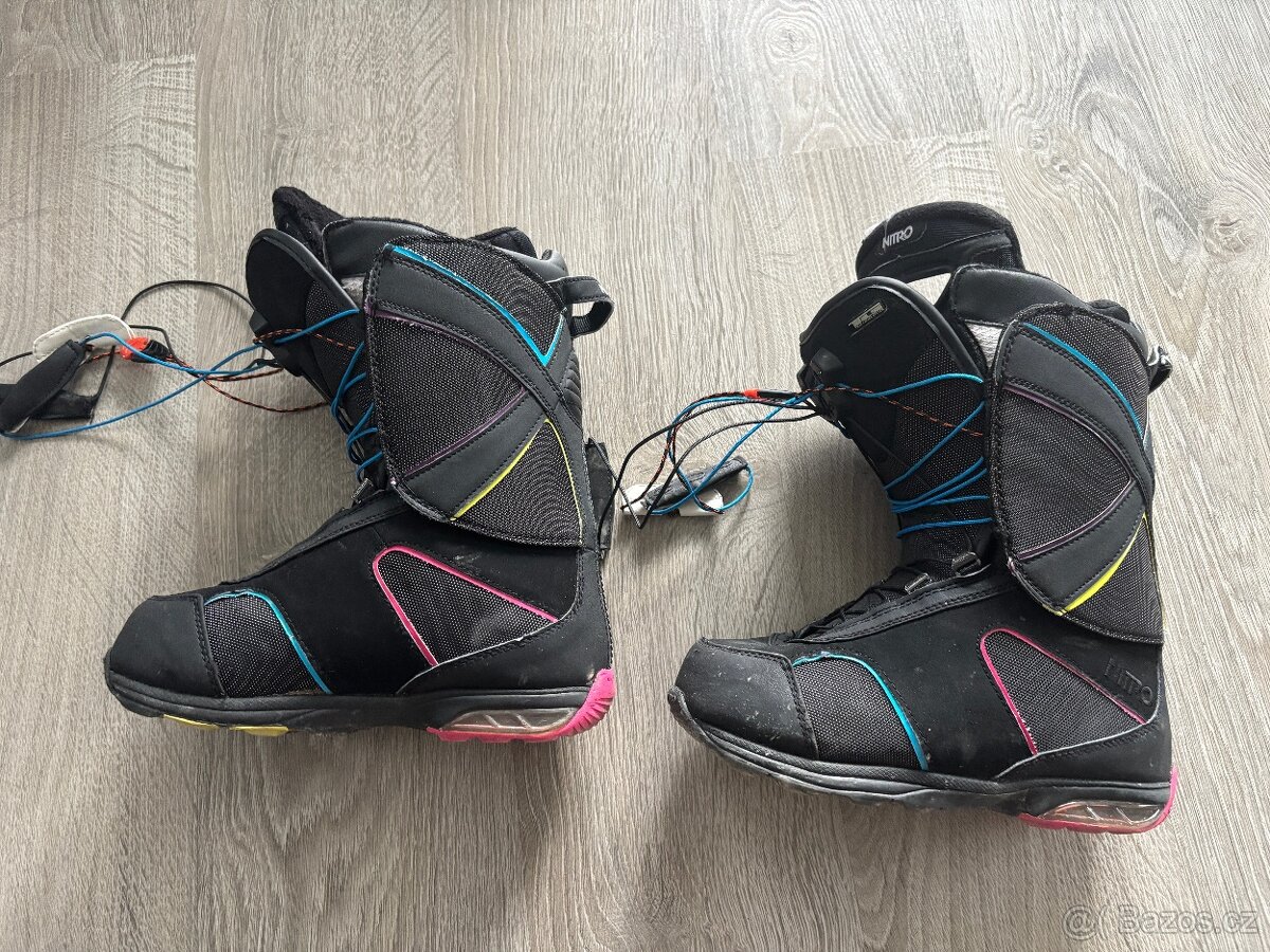 Boty na snowboard NITRO faint TLS dámské veli. EU39