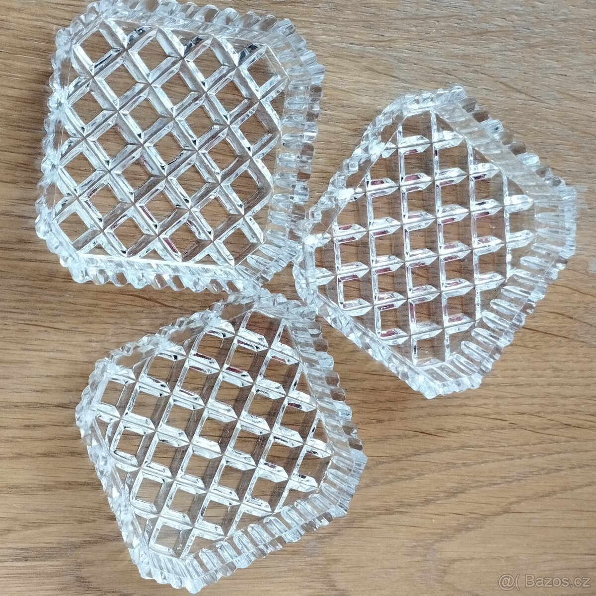 skleněné misky 3 ks, polobrus. cena za vše dohromady