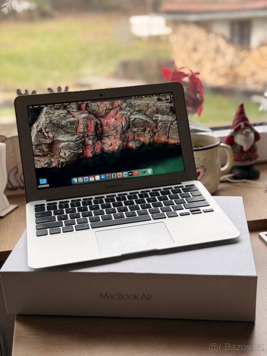 MacBook Air 11