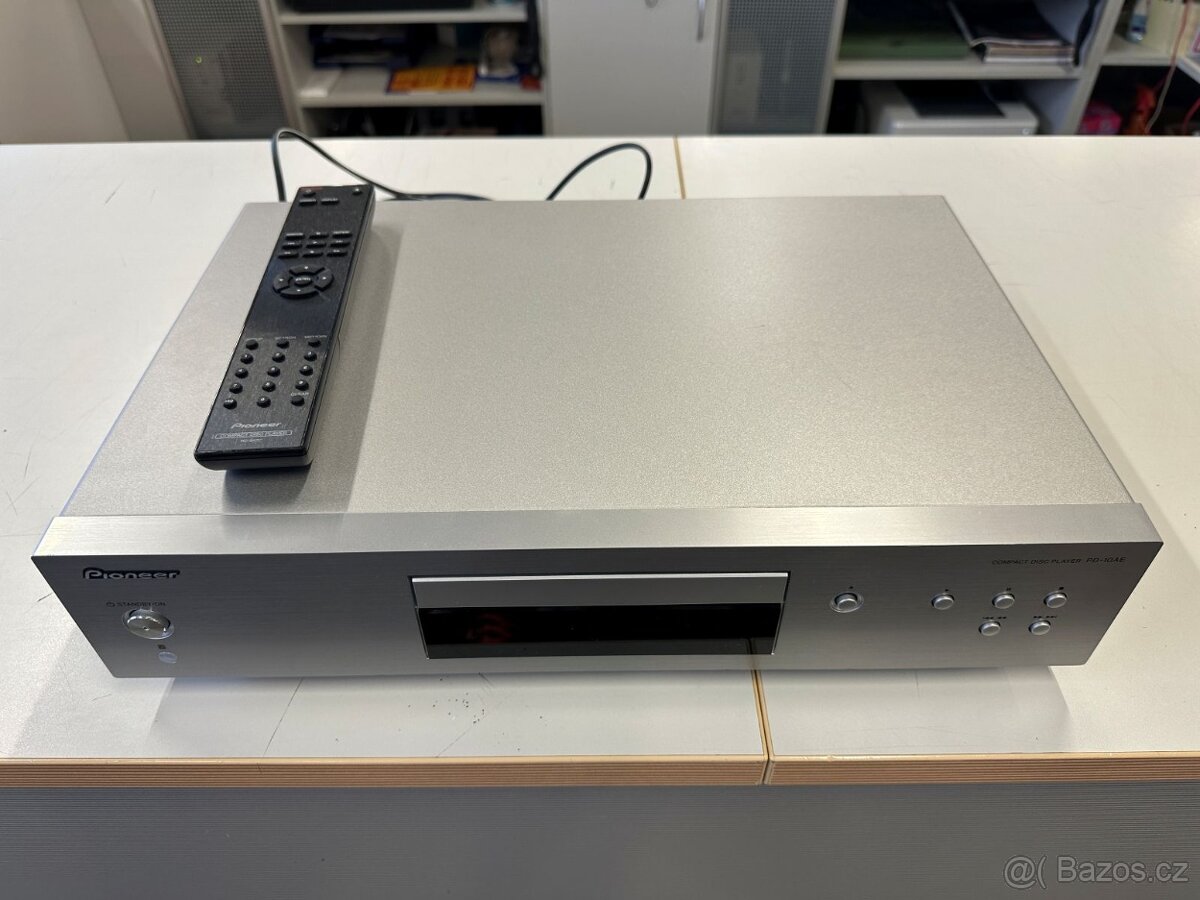 CD přehrávač Pioneer PD-10AE
