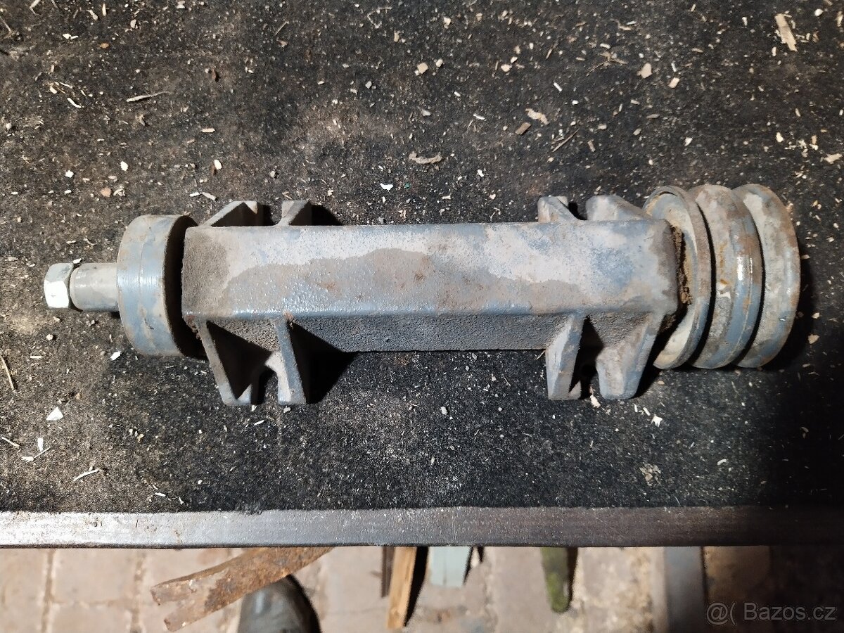 Hřídel na cirkulárku,,liliput"