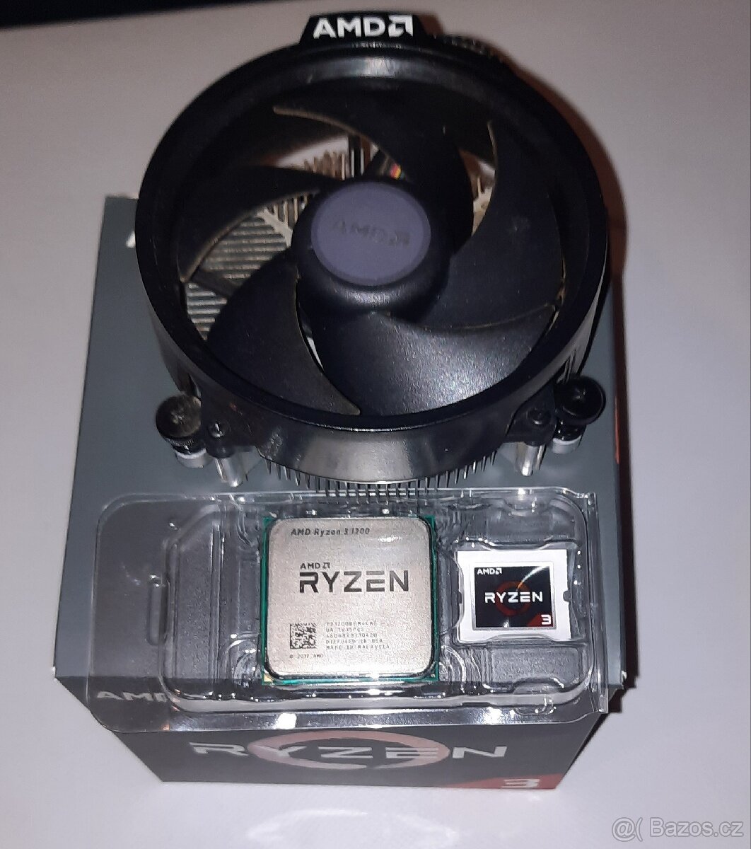 AMD Ryzen 3 1200 s originálním chladičem