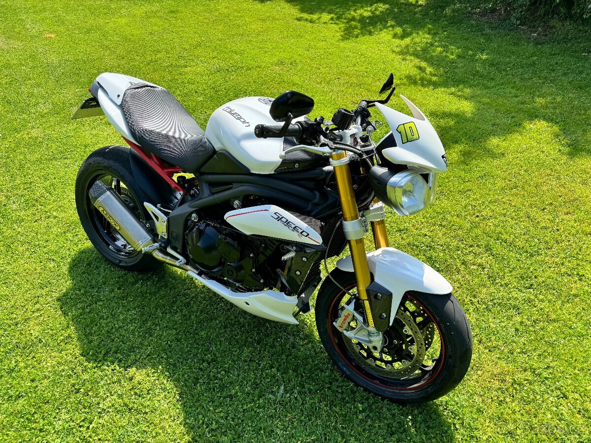 Triumph Speed Triple 1050 R
